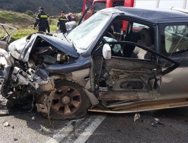 Τροχαίο στη Θεσσαλονίκη:Πρόωρα γεννήθηκε το μωρό-Συνεχίζεται η νοσηλία μητέρας-κόρης